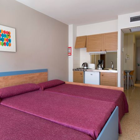Medplaya Aparthotel Esmeraldas Tossa de Mar Ngoại thất bức ảnh