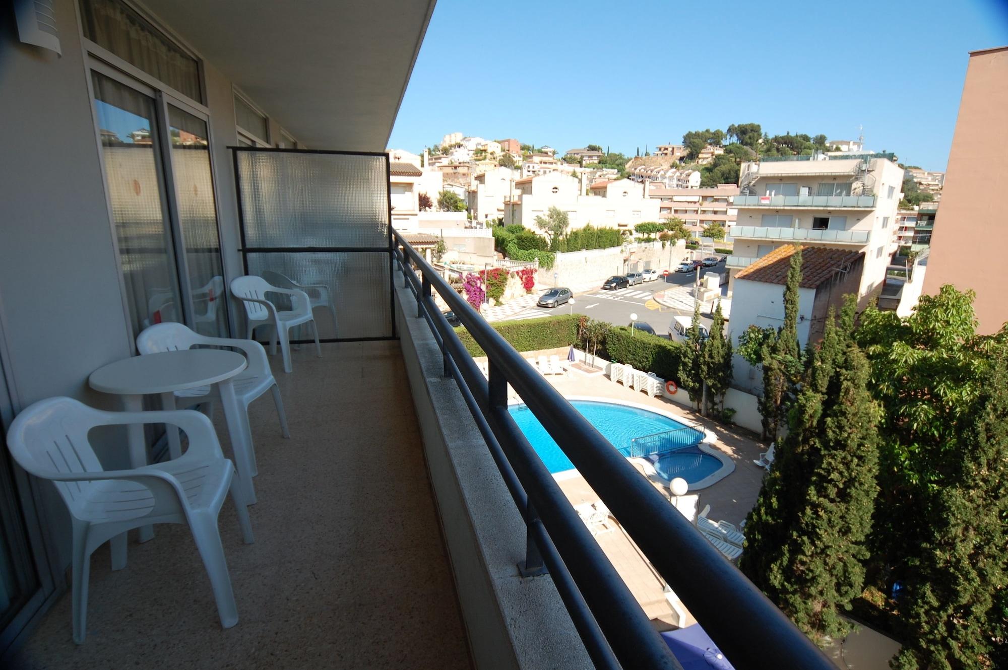 Medplaya Aparthotel Esmeraldas Tossa de Mar Ngoại thất bức ảnh