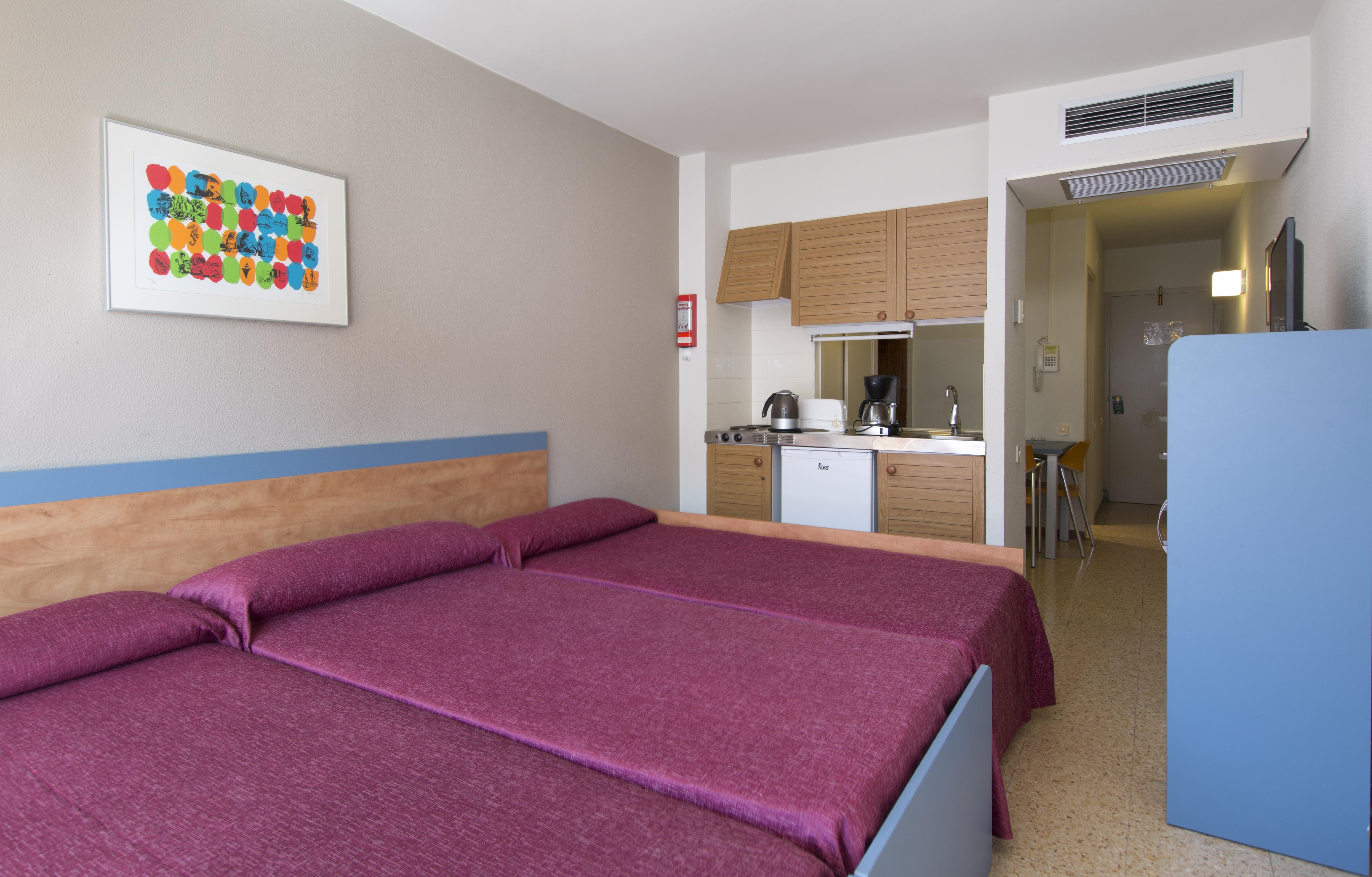 Medplaya Aparthotel Esmeraldas Tossa de Mar Ngoại thất bức ảnh