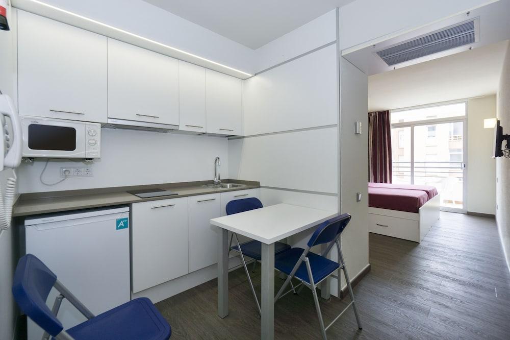 Medplaya Aparthotel Esmeraldas Tossa de Mar Ngoại thất bức ảnh