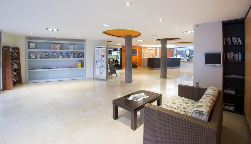 Medplaya Aparthotel Esmeraldas Tossa de Mar Ngoại thất bức ảnh