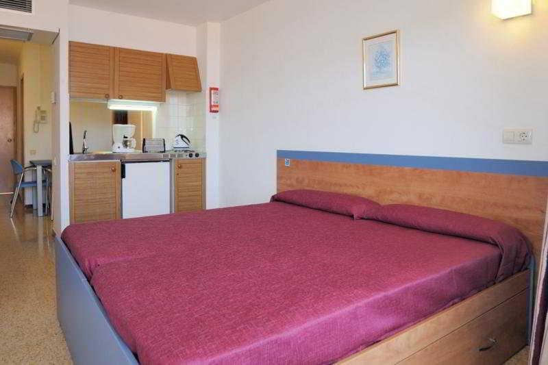 Medplaya Aparthotel Esmeraldas Tossa de Mar Ngoại thất bức ảnh